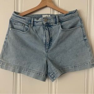 Lou & Grey high rise denim shorts